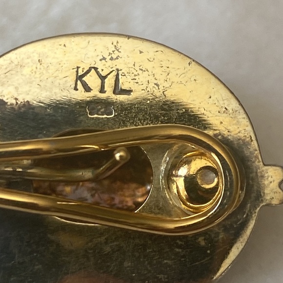 Designer KYL 925 sterling onyx mother of pearl earrings - Picture 5 of 5